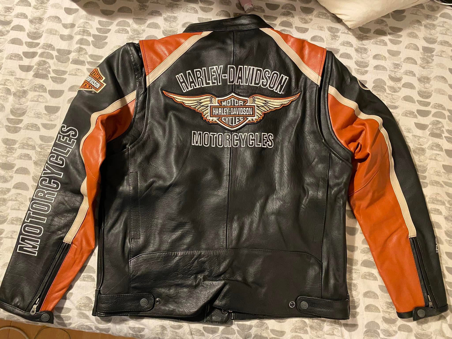 Heritage Road Leather Jacket – Authentic Harley Vibes