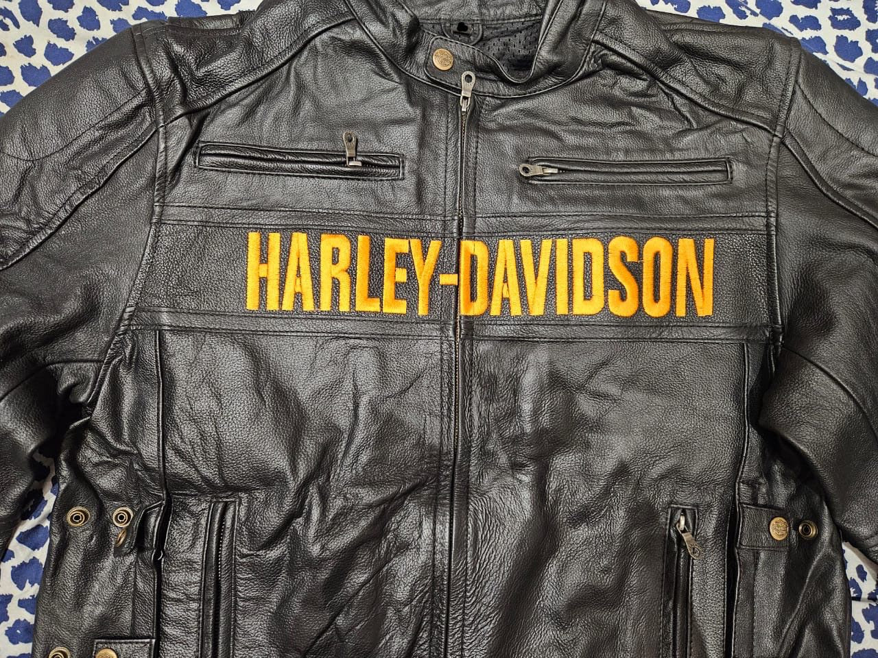 Iron & Hide – Harley-Davidson Riders’ Jacket Vault
