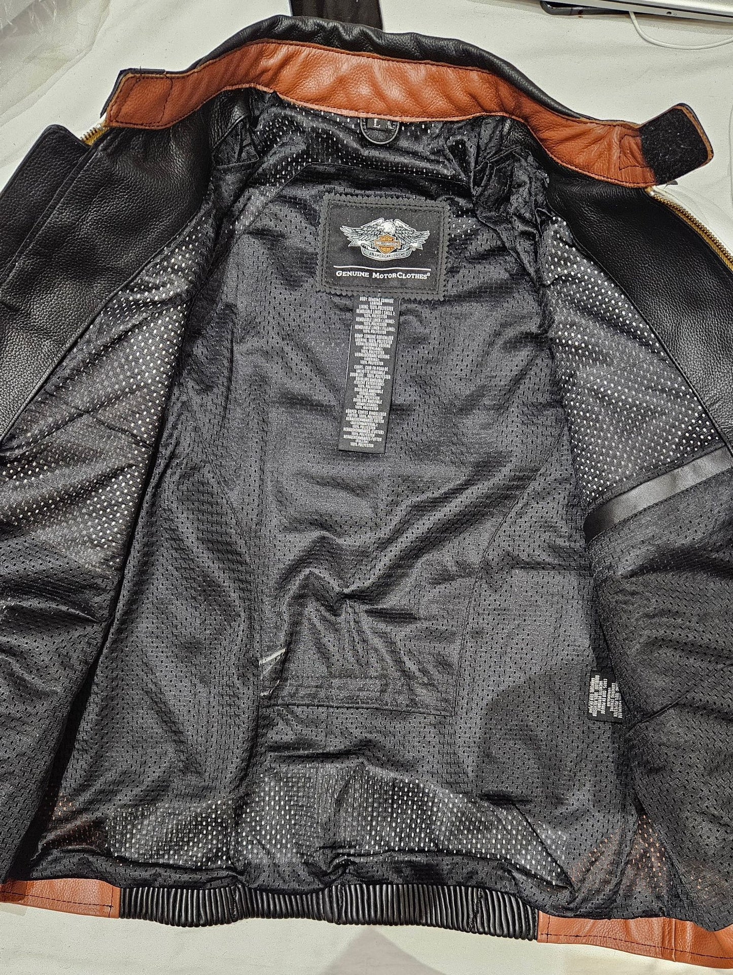 Harley Legend Leather – Vintage Look, Modern Comfort