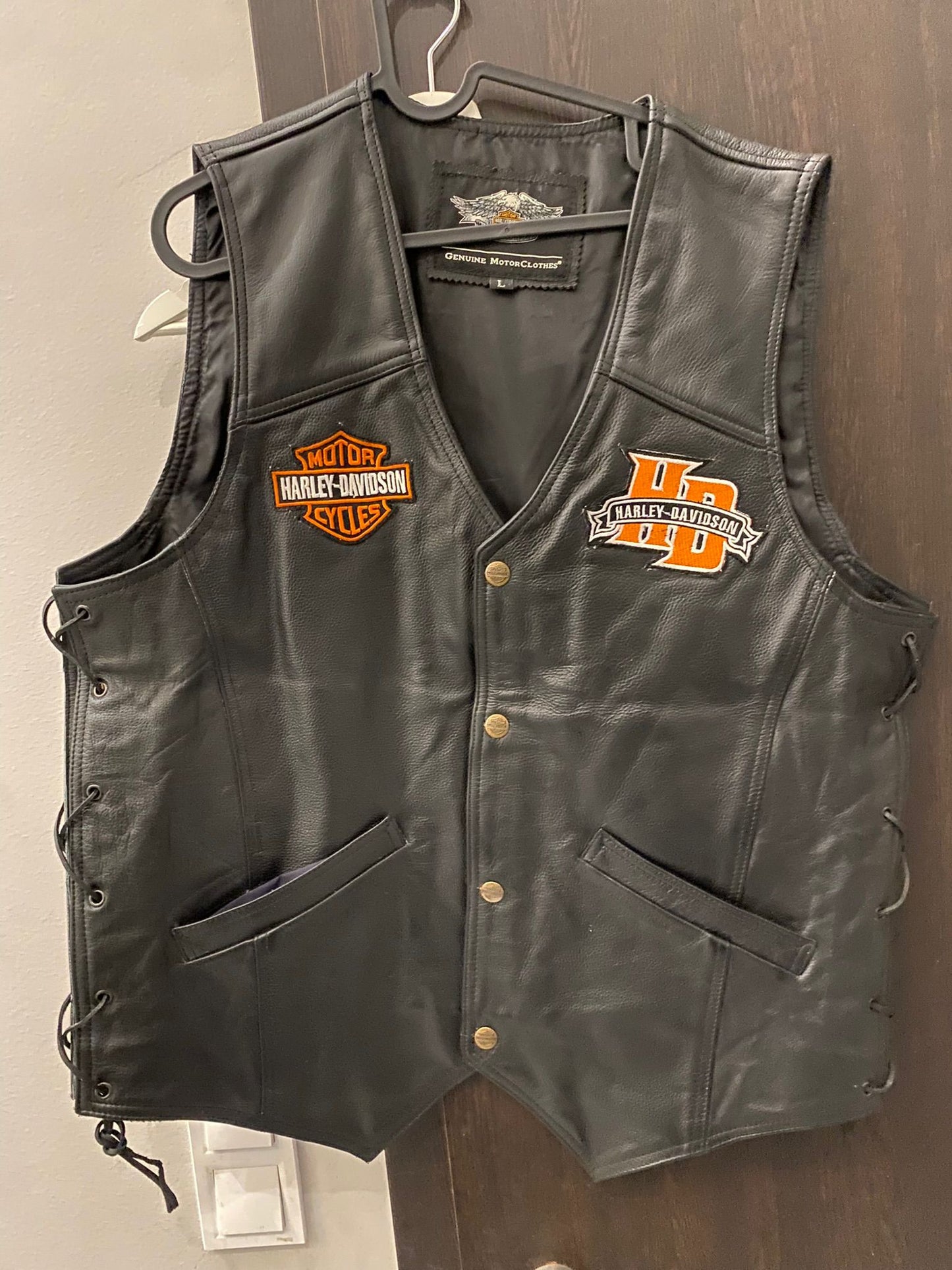 Harley-Davidson Leather Biker Vest – Classic Cut, Timeless Ride
