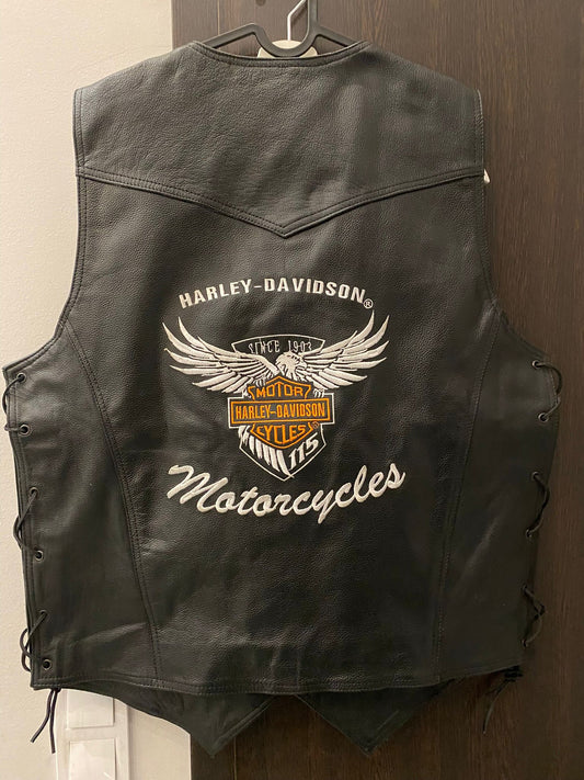 Harley-Davidson Leather Biker Vest – Classic Cut, Timeless Ride